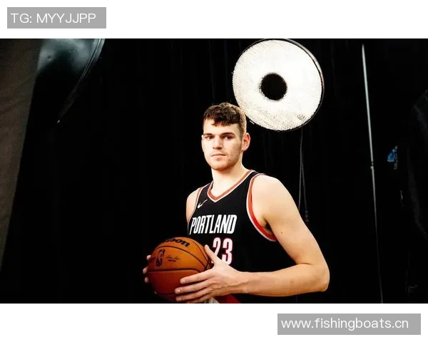 克林根防守能力备受重视球队下半场或将放弃小阵容策略 克林根防守能力备受重视球队下半场或将放弃小阵容策略