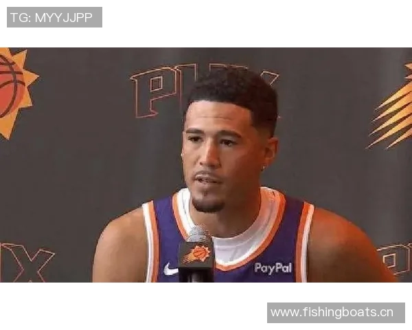 布克表示太阳队焕然一新全队已将上赛季的遗憾抛诸脑后