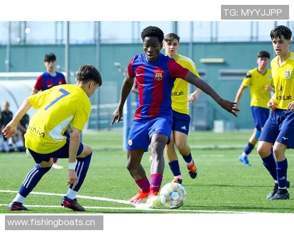 罗马诺透露巴萨欲留15岁小将埃布里马经纪人扎哈维专程造访谈判 罗马诺透露巴萨欲留15岁小将埃布里马经纪人扎哈维专程造访谈判