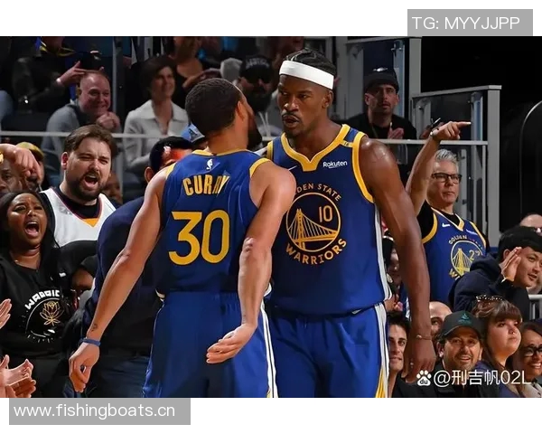 今晚巴特勒否认代替库里成为蝙蝠侠称绝对不是 今晚巴特勒否认代替库里成为蝙蝠侠称绝对不是