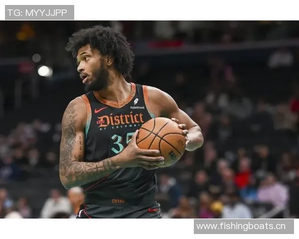 巴格利替补出战9分钟勇斗恩比德贡献6分3篮板3助攻1抢断表现亮眼 巴格利替补出战9分钟勇斗恩比德贡献6分3篮板3助攻1抢断表现亮眼