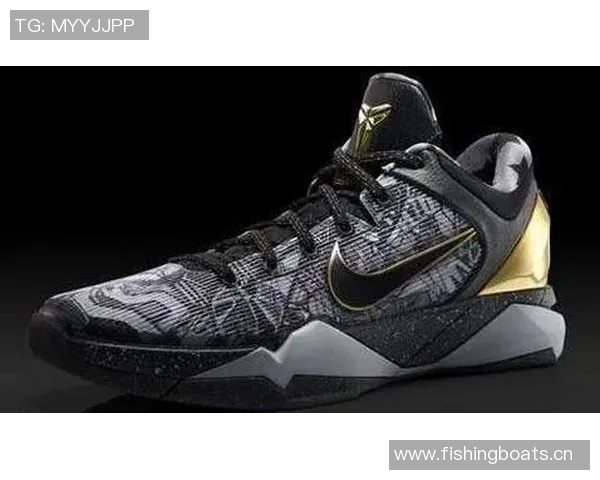 灰蓝色调魅力尽显肯塔基推出全新科比5PE球鞋设计 灰蓝色调魅力尽显肯塔基推出全新科比5PE球鞋设计