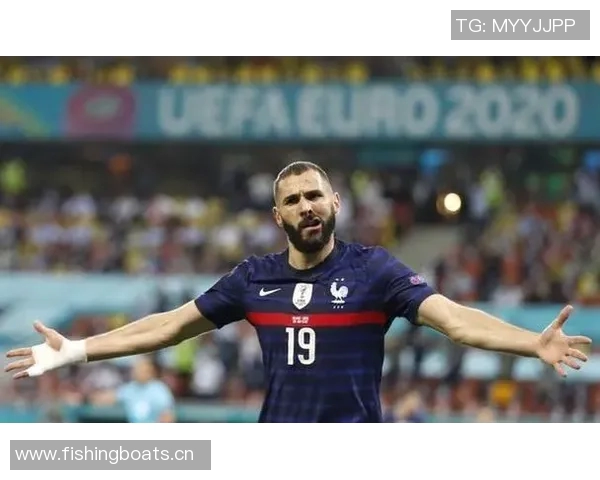 本泽马2022世界杯离队内幕曝光队医或对伤病情况隐瞒真相