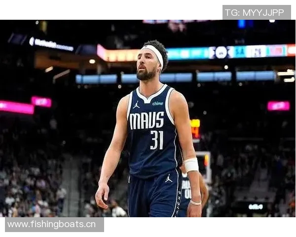 库明加重返社交媒体分享休赛期精彩瞬间合辑 库明加重返社交媒体分享休赛期精彩瞬间合辑