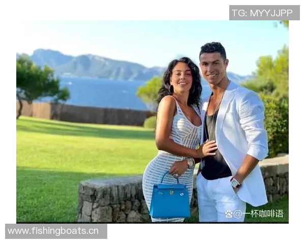 总裁的温馨时光乔治娜分享C罗与孩子们的幸福瞬间