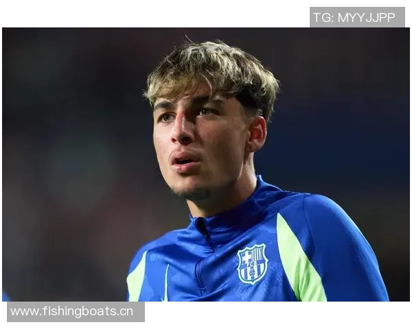 多特蒙德34岁替补门将迈尔成功续约至2027年正式签署新合同