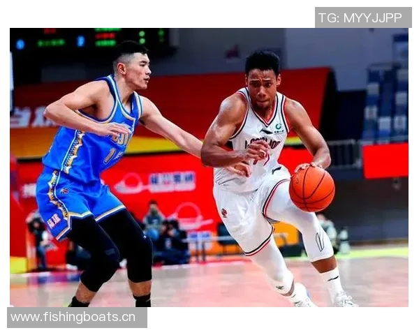 祝铭震19分钟高效表现7中5砍下16分三分球6中4展现出色状态 祝铭震19分钟高效表现7中5砍下16分三分球6中4展现出色状态