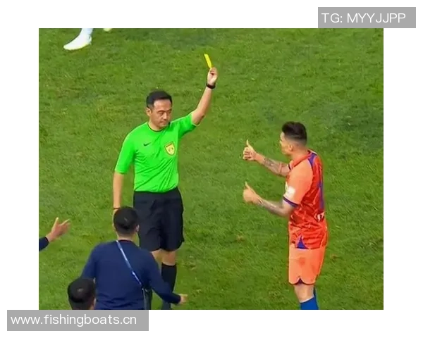 斯波指出双方球员对场地状况不满工作人员确认场地条件明显不合格 斯波指出双方球员对场地状况不满工作人员确认场地条件明显不合格