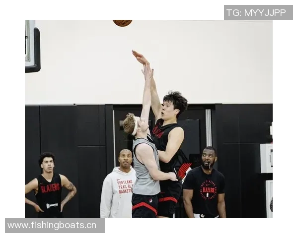 克林根主动放弃夏季联赛助力杨瀚森展现实力与潜力 克林根主动放弃夏季联赛助力杨瀚森展现实力与潜力